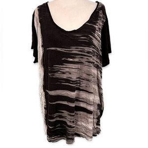 Simply Vera, Vera Wang 2XL T-Shirt